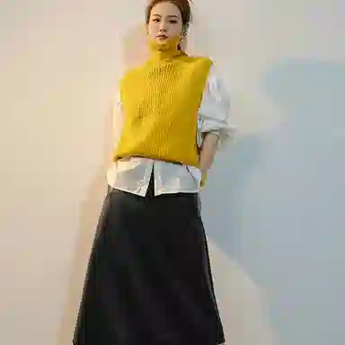 美洋 复古高领针织背心 女款