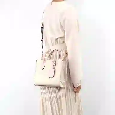 MICHAEL KORS MK Tote