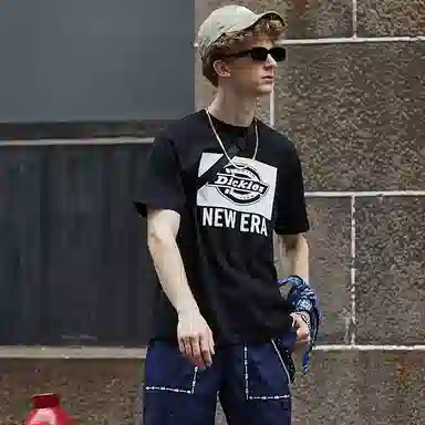 Dickies x New Era LogoT