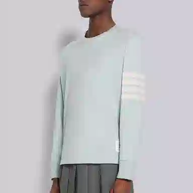 THOM BROWNE T