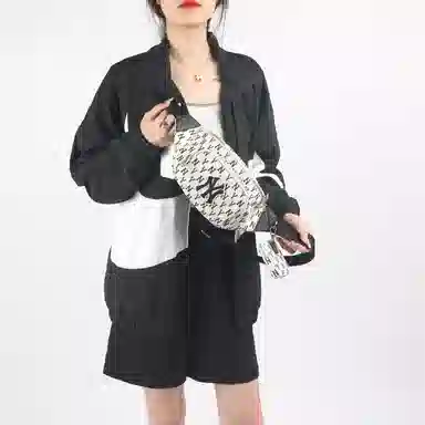 MLB Monogram NY Yankees Waist Bag