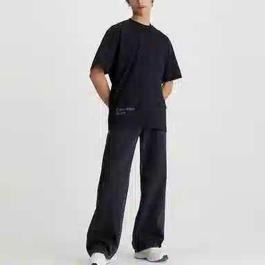 CKCalvin Klein LogoT