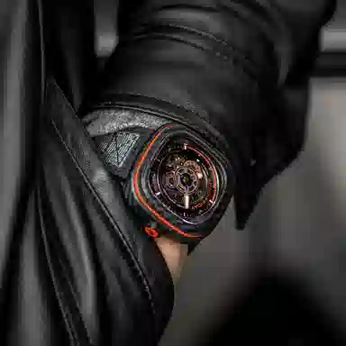 SEVENFRIDAY P 100 47.6mm P3C09