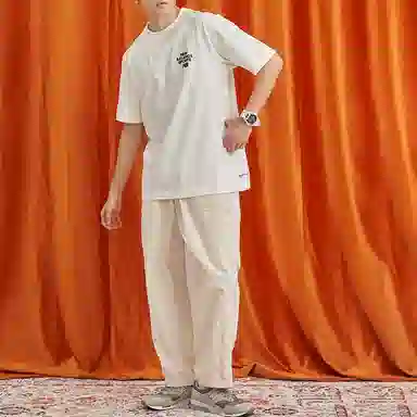 New Balance logoT
