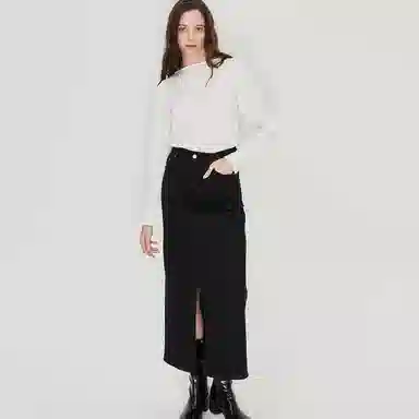MOUSSY