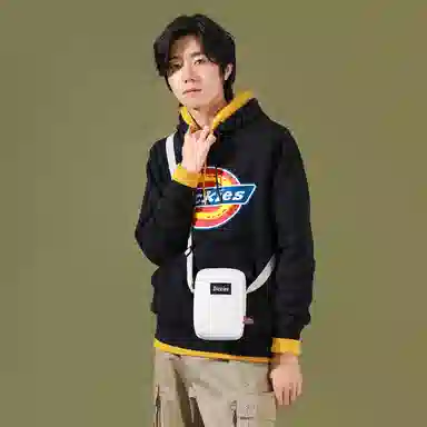 Dickies Crossbody Bag White