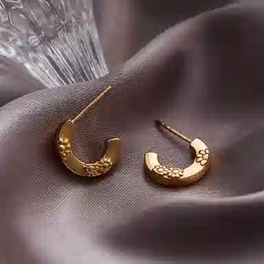 DAISY BEAUTY Hoopins