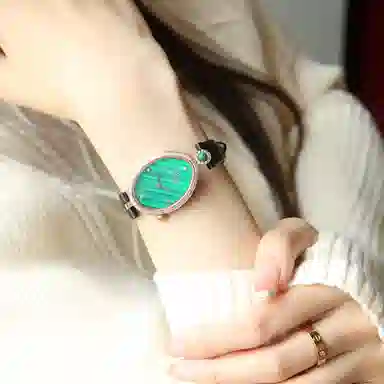 Katie Ermilio 33.5*25.4mm KE660808M