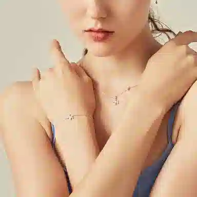 Daisy Fellowes AY S925