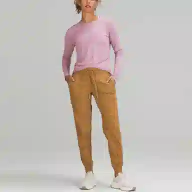 lululemon Do the Twist T