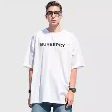 Burberry SS22 LogoT