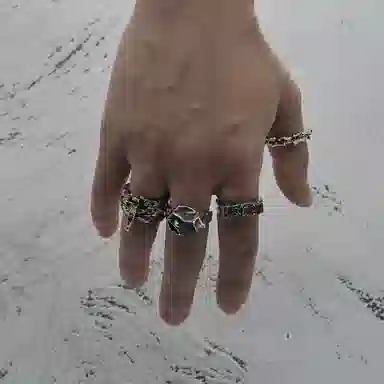 Empress 47 CIRCULATION 925