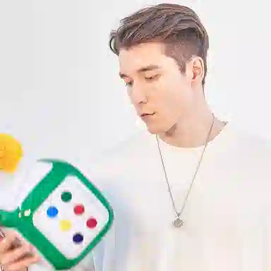 ASTAR HADES Lucky Smile Dice Necklace