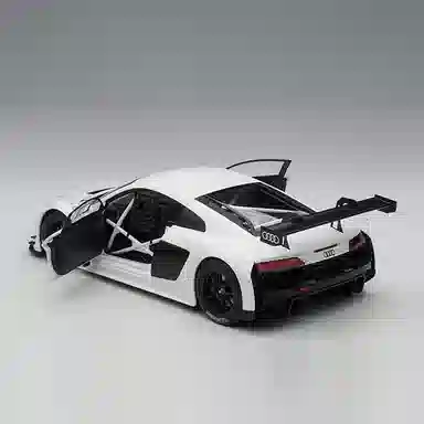 AUTOart 118 R8 LMS