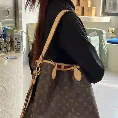 LV neverfull 60cm