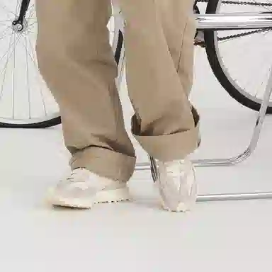 New Balance 327 Off White