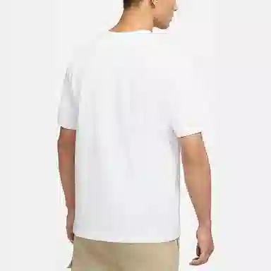 Nike Sportswear Premium Essentials