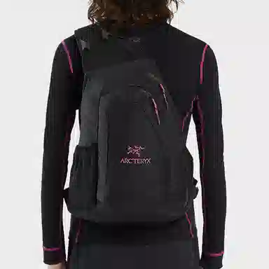 Arcteryx Quiver Black/Purple