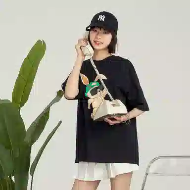 MLB T