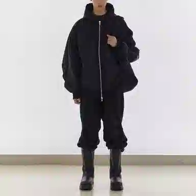 FARFROMWHAT