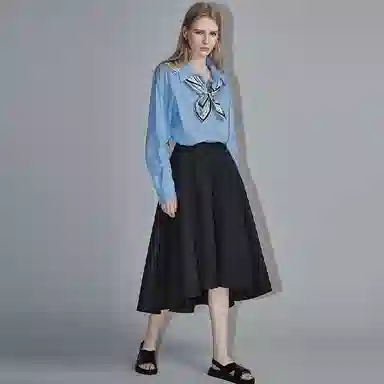 【dme】 纯色简约长袖衬衫 女款 浅蓝色