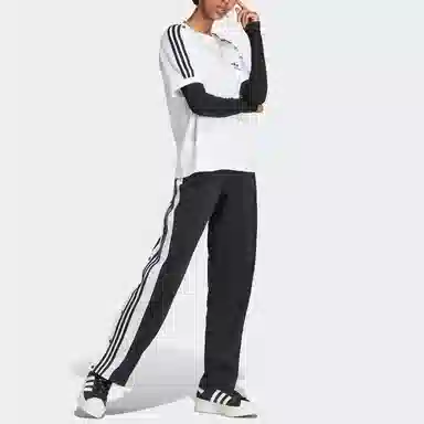 adidas Originals Home of Classics T-Shirt