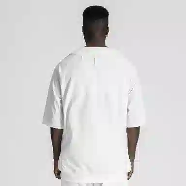 NORVINCY T