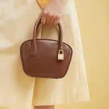 CHARLESKEITH PU WhiteChocolatePink