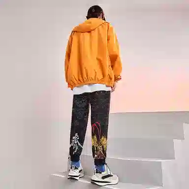 Kimura Sansha Qi Tian Da Sheng Joggers