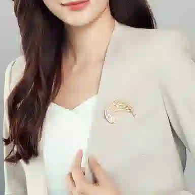 CLORIS YING