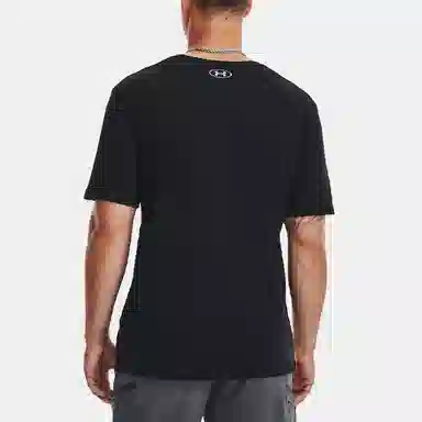 Under Armour Logo T