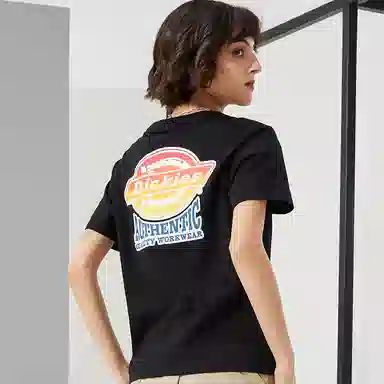 Dickies T