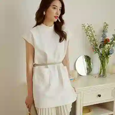 美洋 纯色短款直筒无袖连衣裙