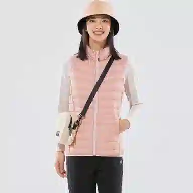 探路者 纯色户外透气舒适轻薄保暖防泼水羽绒马甲 女款