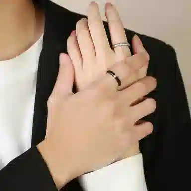 恋朵 情侣戒指一对价 时尚简约钛钢戒指情侣对戒指环男女  #闪耀银河# 情侣款