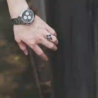 Ruibeila Gothic Cross Ring