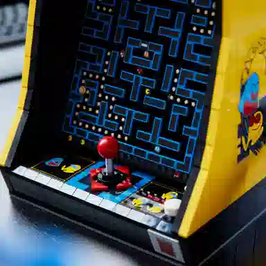 LEGO x BANDAI Icons Pac-Man Arcade