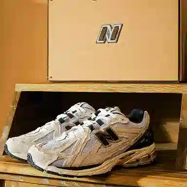 New Balance NB 1906R "Refined Future" TAILORED