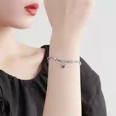 JAY ins