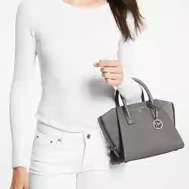 MICHAEL KORS MK Avril 31 Logo