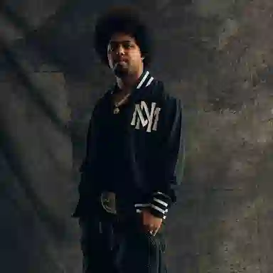 Mitchell & Ness x MASTERMIND WORLD