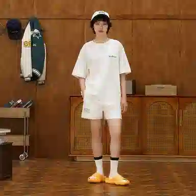 New Balance Fresh Foam HUP Orange