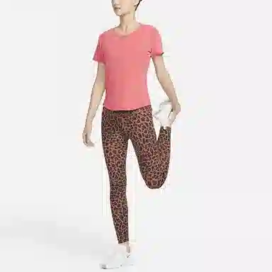 Nike Dri-FIT One Luxe T