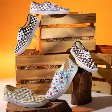 Vans Authentic Strawberry Print