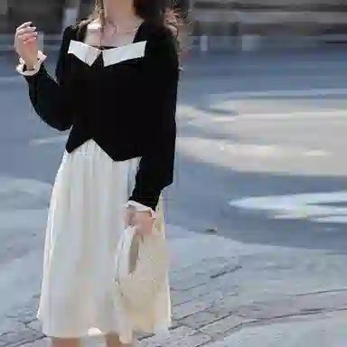 小镇姗姗 撞色休闲假两件长袖连衣裙