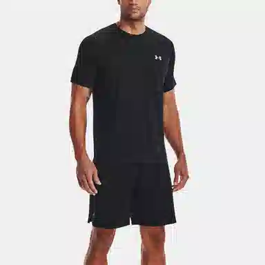 Under Armour T