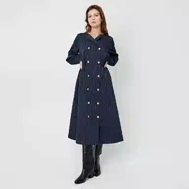 MOUSSY V