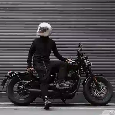 REINDEE LUSION Irregular High Neck Long Sleeve Tee Black