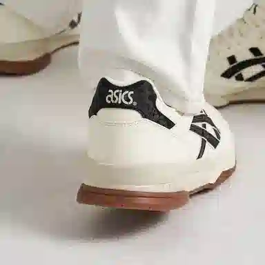 Asics Gel-Spotlyte Low White Black