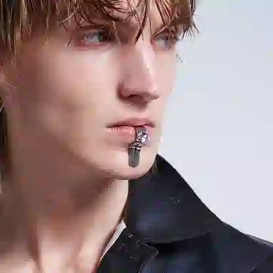 BLACKHEAD